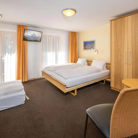 Hotell Aktiv Hotel&spa Hannigalp 3*