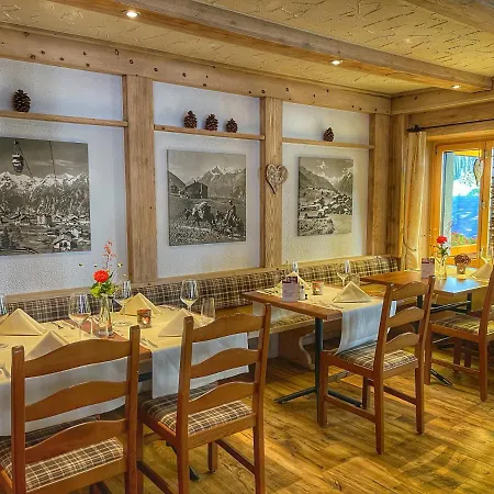 Aktiv & Hannigalp Hotel Grachen
