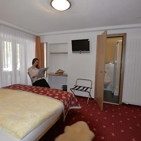 Aktiv Hotel&spa Hannigalp Hotell