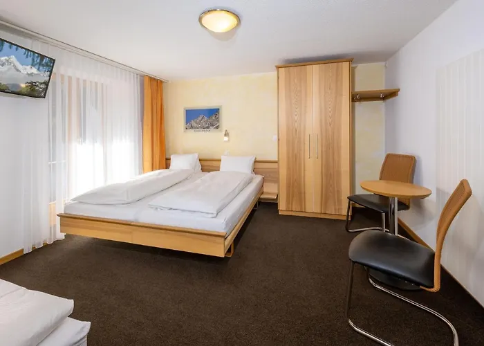 Aktiv & Hannigalp Otel 3*