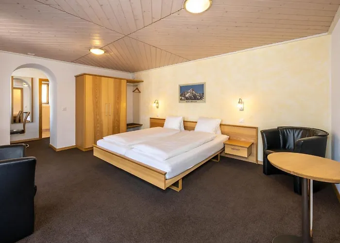 Hotel Aktiv & Hannigalp 3*