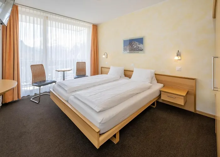 Hotel Aktiv & Hannigalp 3*