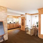 Hotel Aktiv & Hannigalp 3*